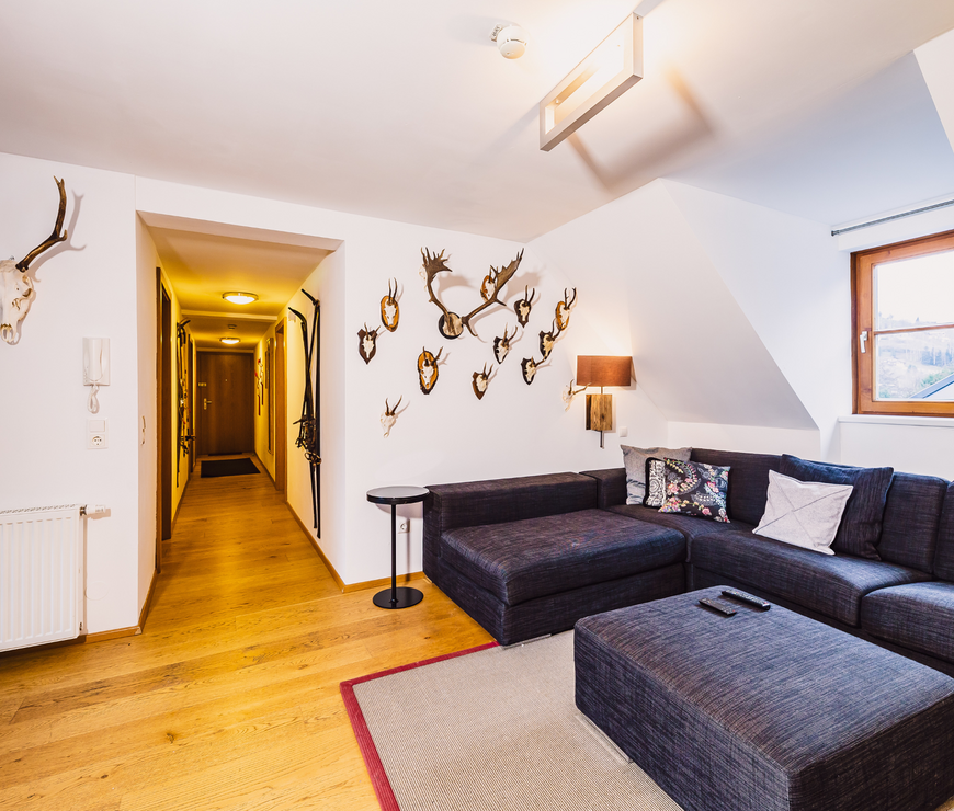 Kitz Residenz Kaprun: Living area with sofa