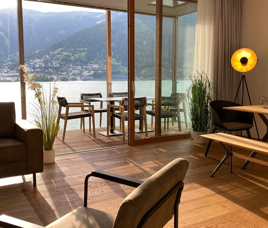 Alpin Rentals SUR | 3 Bedroom Deluxe Apartment BV4.1