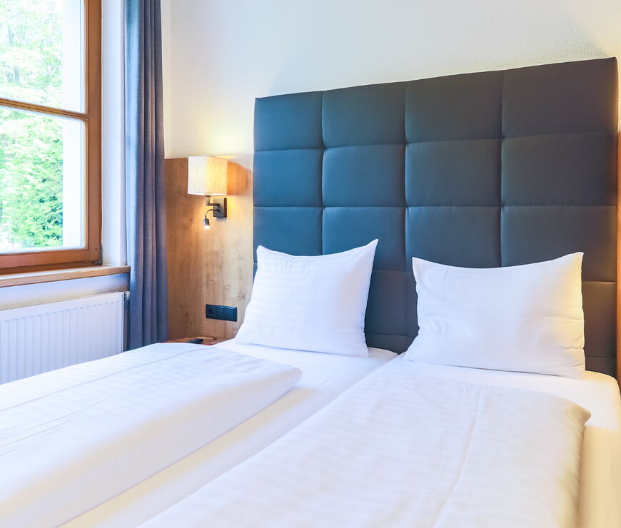 Alpin Rentals SUR GmbH | KR 2 Schlafzimmer Deluxe Apartment mit Sauna 1